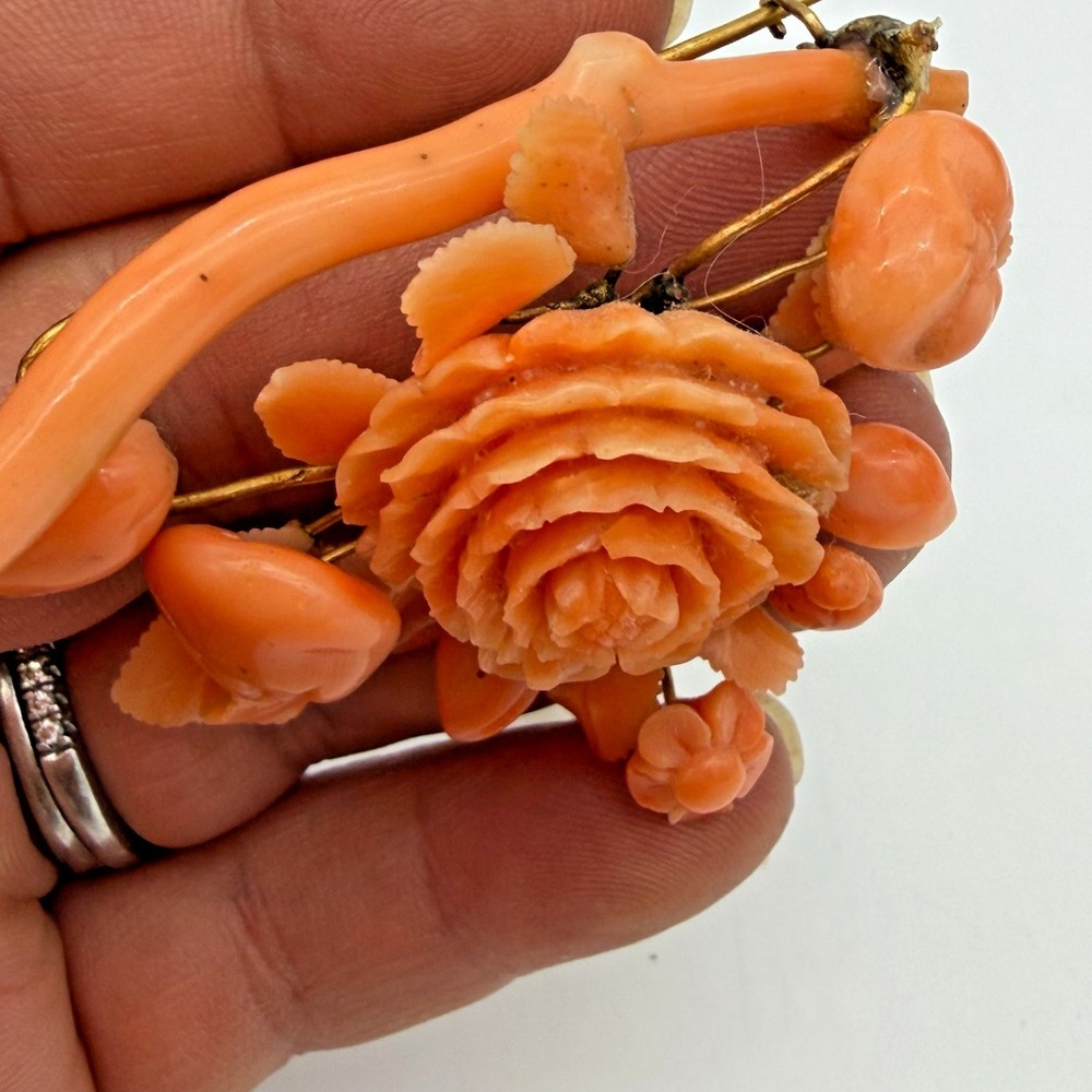 Antique Victorian Gold Angel Skin Coral Floral Bouquet Brooch C Clasp Dangle - Picture 9 of 16